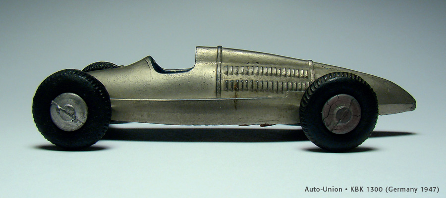 Vintage Racing Cars